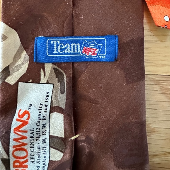 Vintage Cleveland Browns Necktie 100% Silk NFL AFC Central - Picture 5 of 15